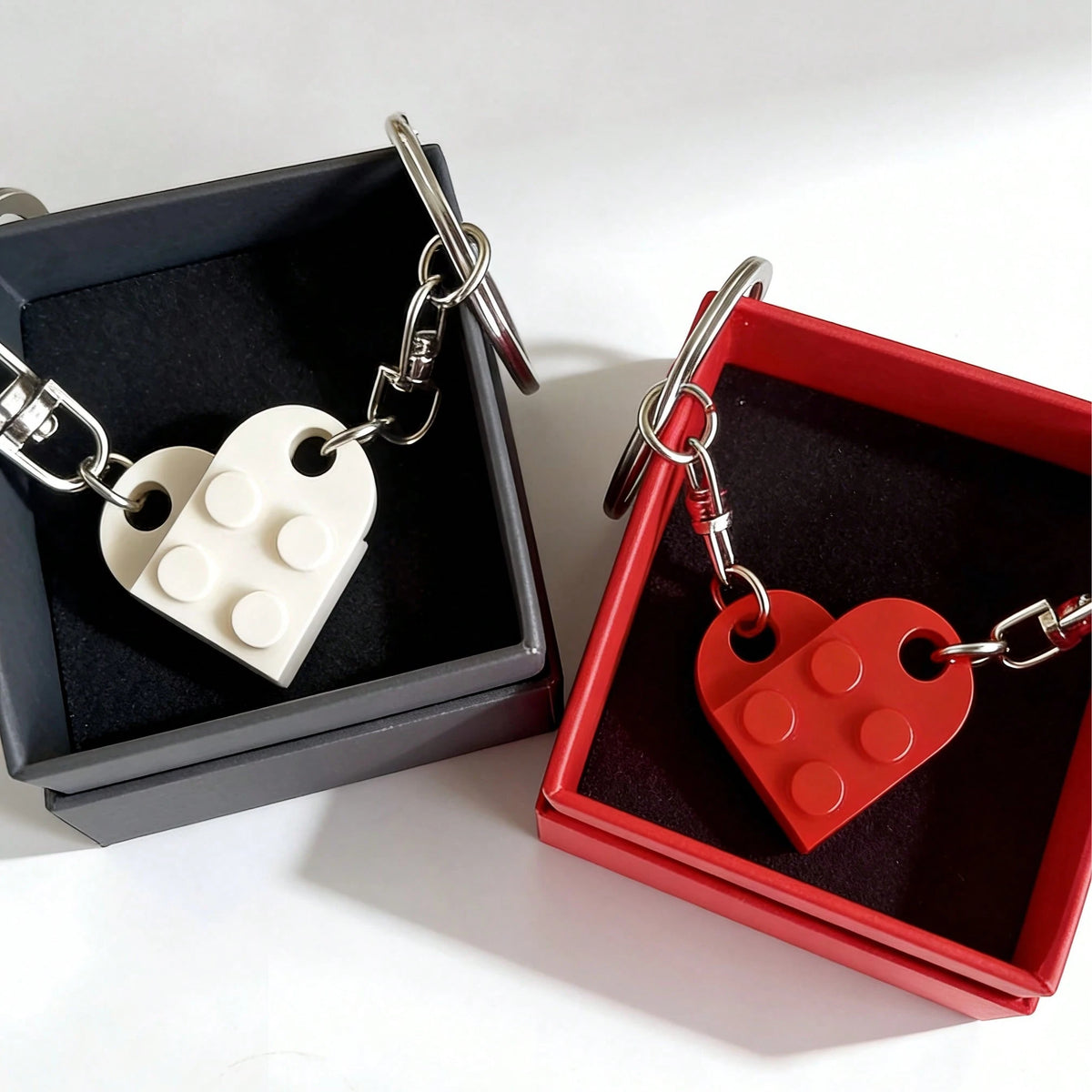 Love in Pieces: Heart-Shaped Puzzle Keychains for Him & Her - Perfect for Valentine’s Day! ❤️🗝️✨